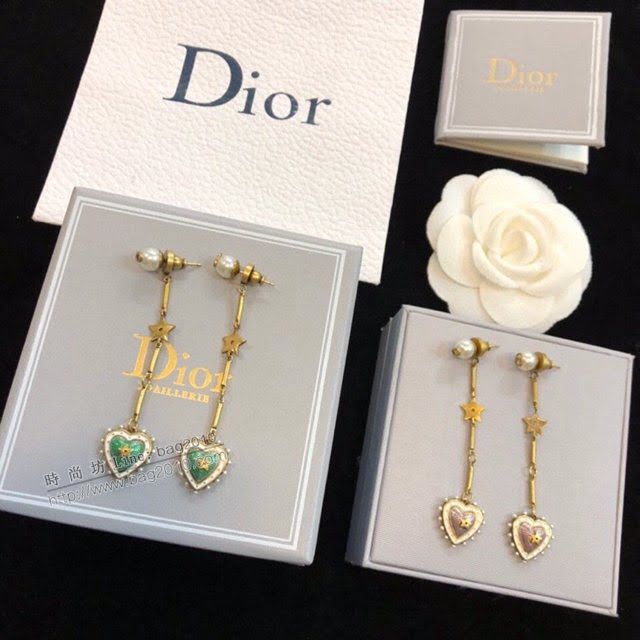 Dior飾品 迪奧經典熱銷款蜜蜂CD桃心愛心耳釘耳環  zgd1437